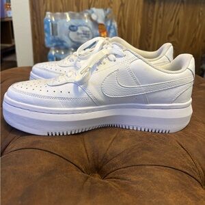 Nike Women’s Court Vision Alta Platform Sneakers size 11